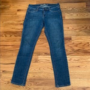 Old Navy sweetheart jeans
